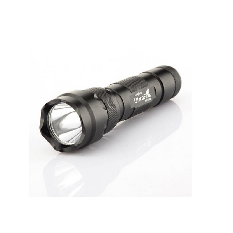 LAMPE TORCHE LMP1018 - PILE RECHARGEABLE